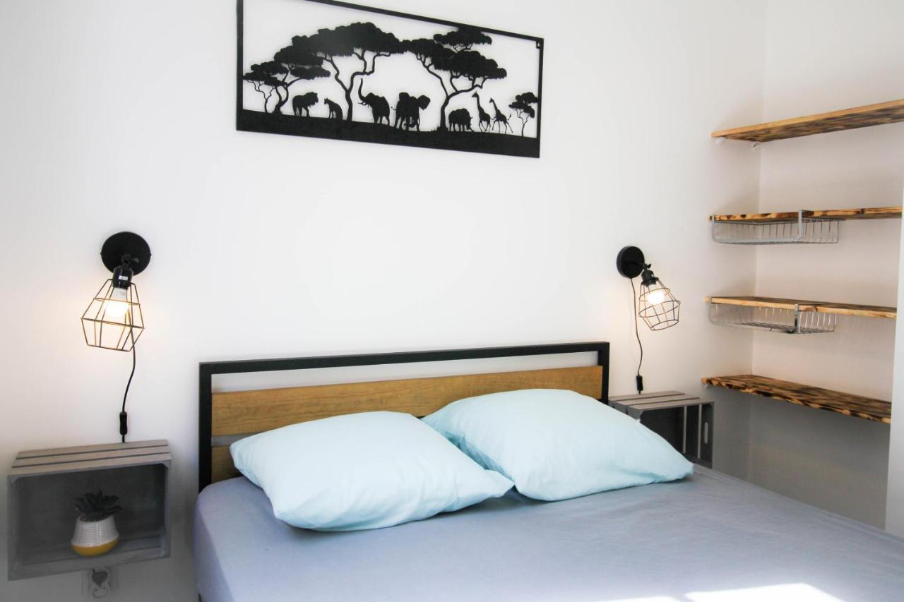 Charmant T2 En Coeur De Ville - 2 Lits + Lit Bebe - Wifi - Imprimante Каркассон Экстерьер фото